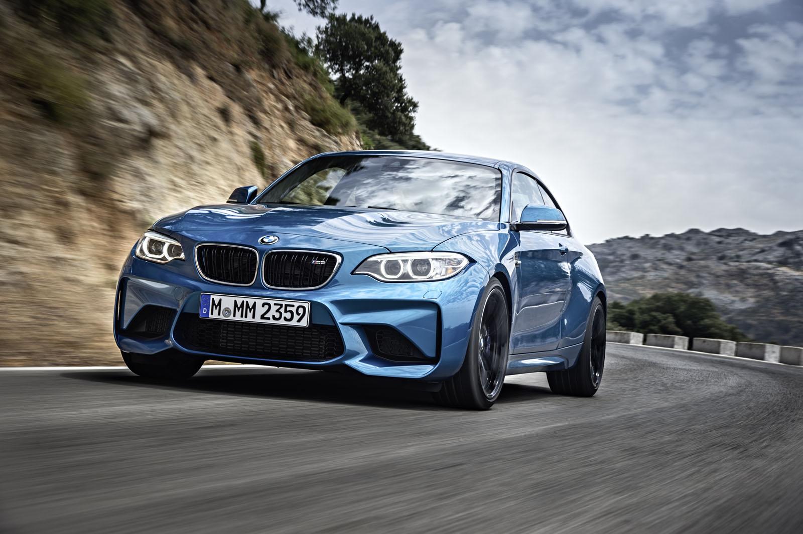 Yeni 2016 BMW M2 Coupe Resmi Galerisi