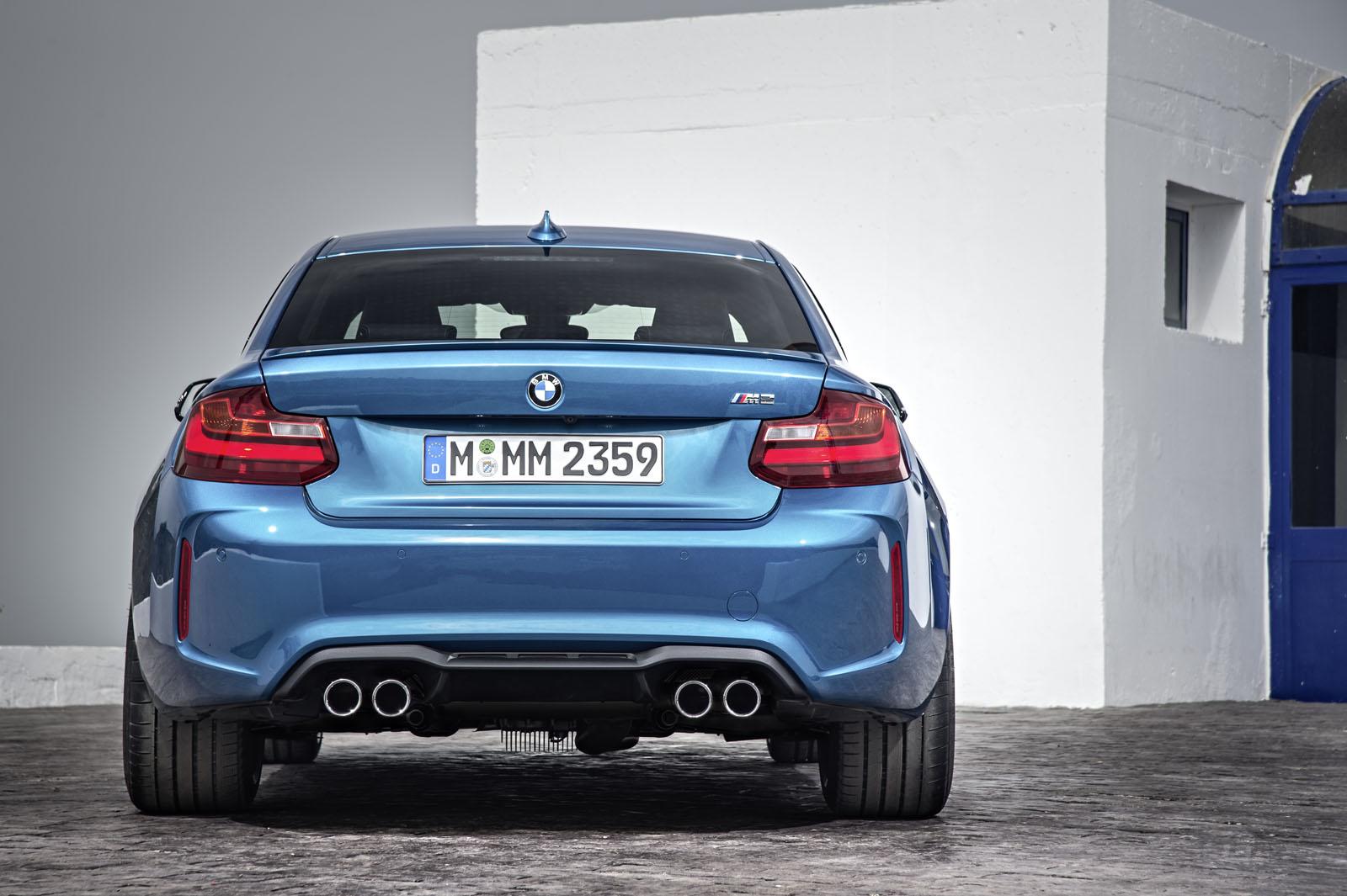 Yeni 2016 BMW M2 Coupe Resmi Galerisi