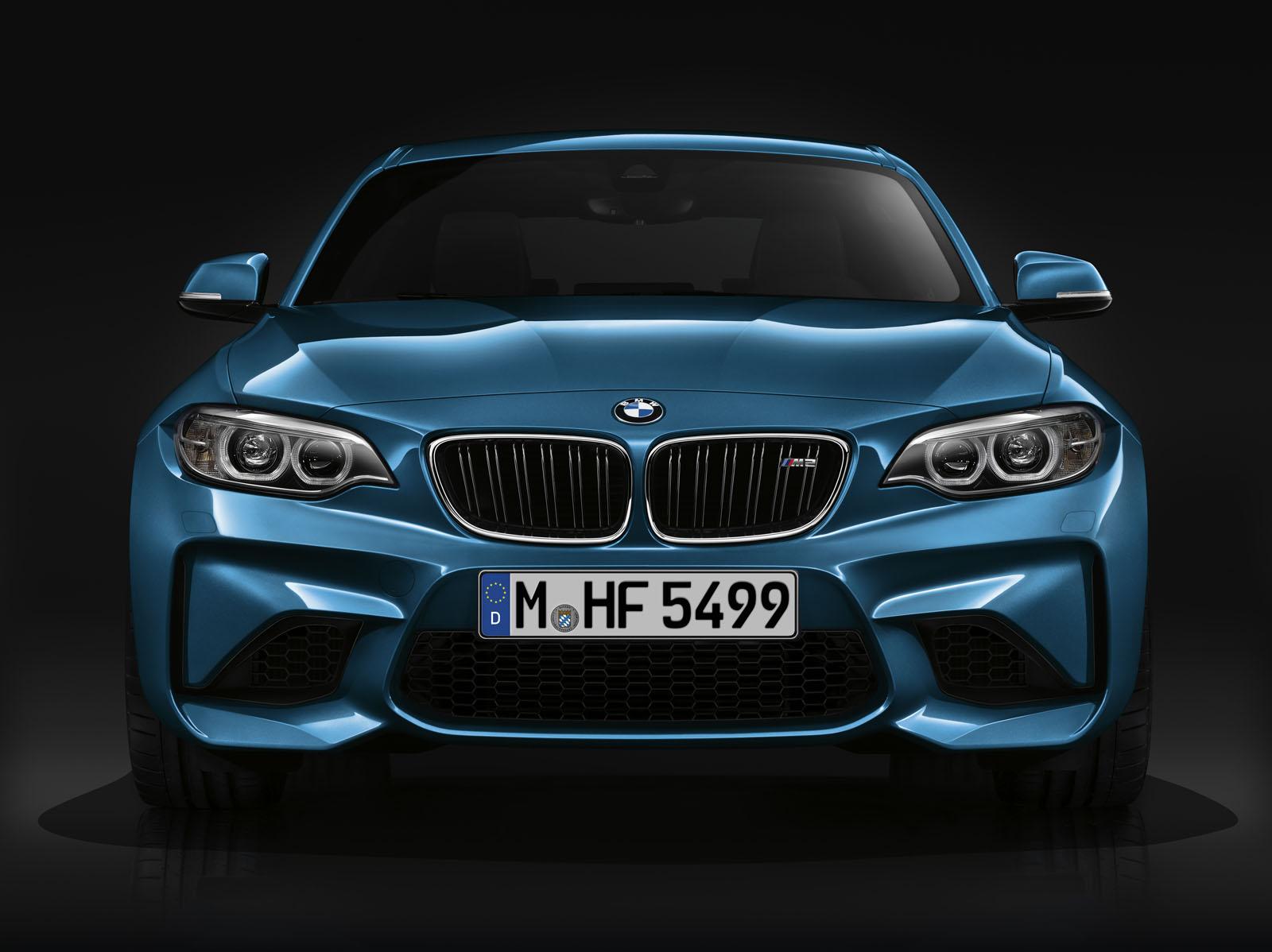 Yeni 2016 BMW M2 Coupe Resmi Galerisi