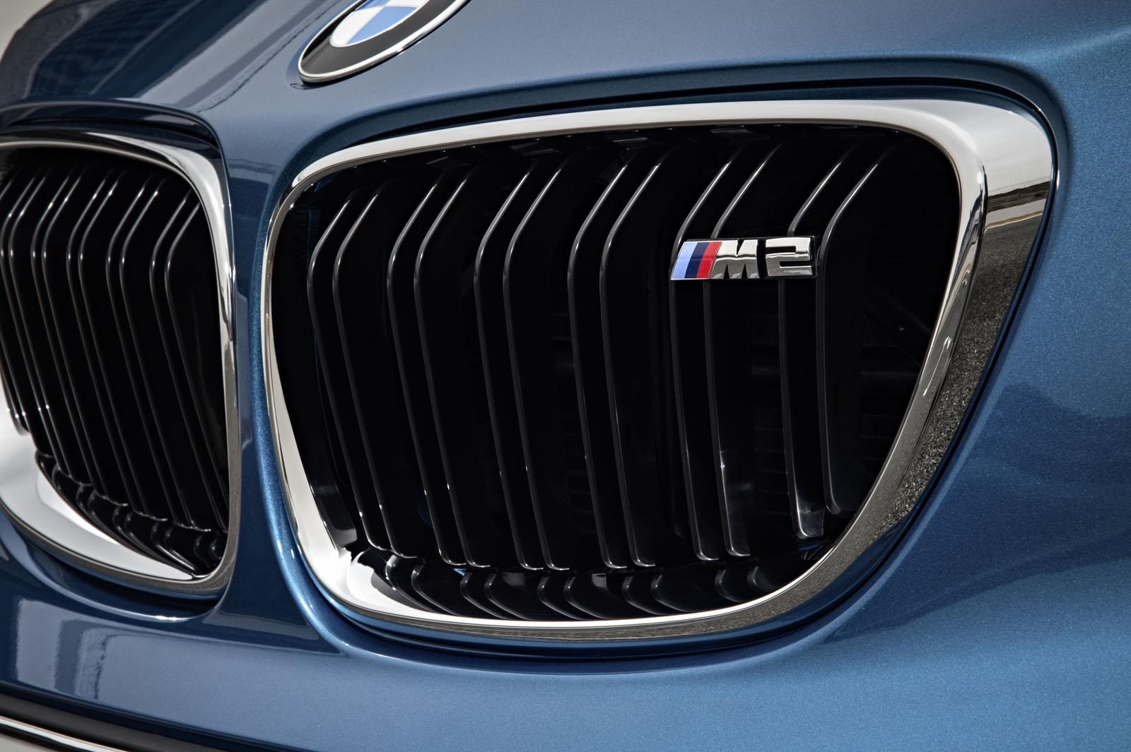 Yeni 2016 BMW M2 Coupe Resmi Galerisi