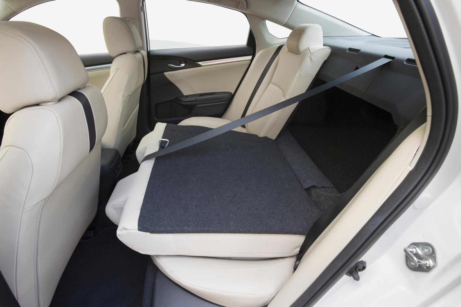 2016 Honda Civic Sedan Amerika Detayl� Resim Galerisi