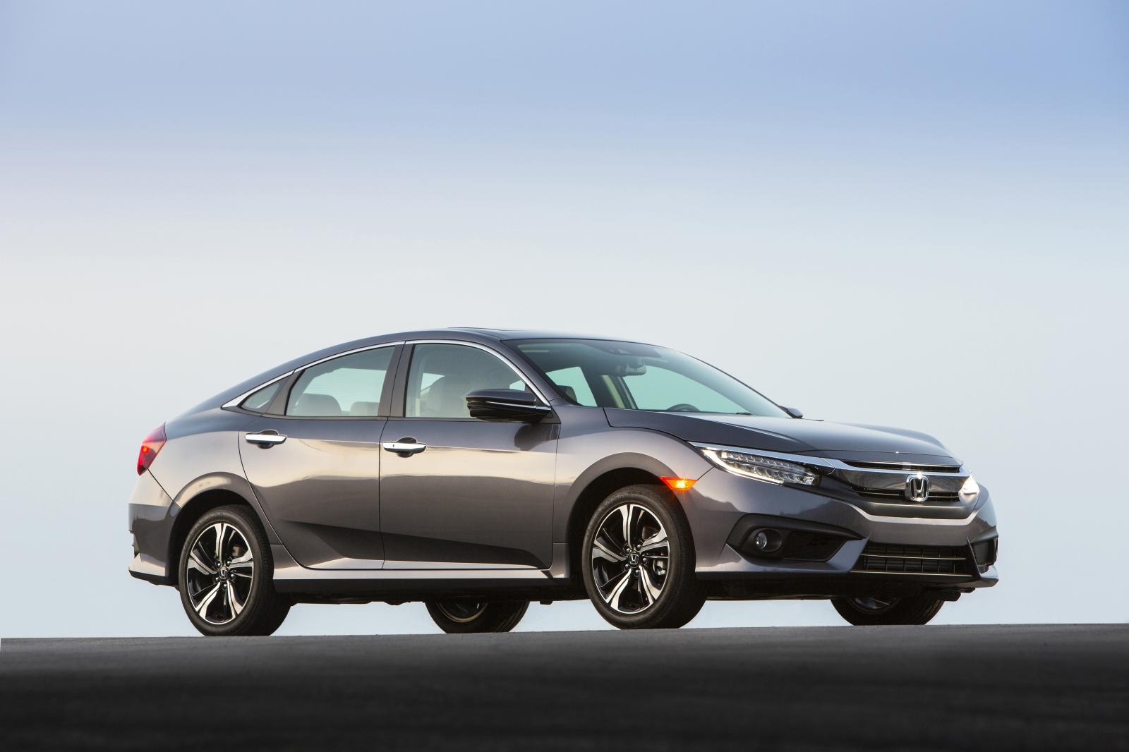 2016 Honda Civic Sedan Amerika Detayl� Resim Galerisi