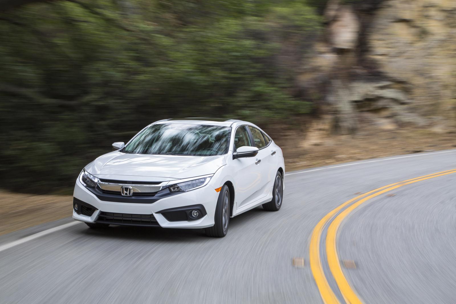 2016 Honda Civic Sedan Amerika Detayl� Resim Galerisi