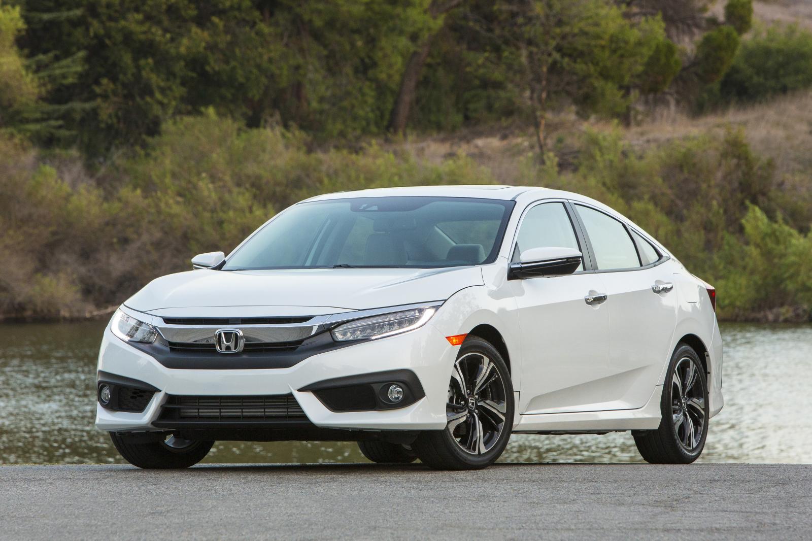 2016 Honda Civic Sedan Amerika Detayl� Resim Galerisi