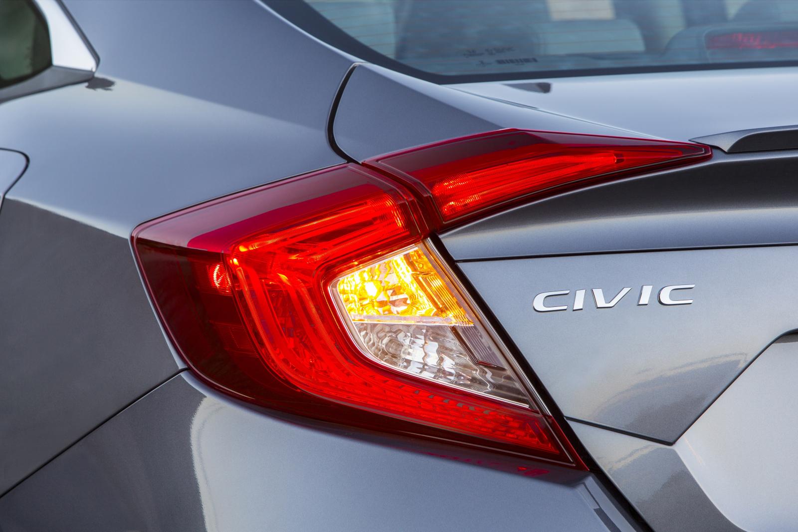 2016 Honda Civic Sedan Amerika Detayl� Resim Galerisi