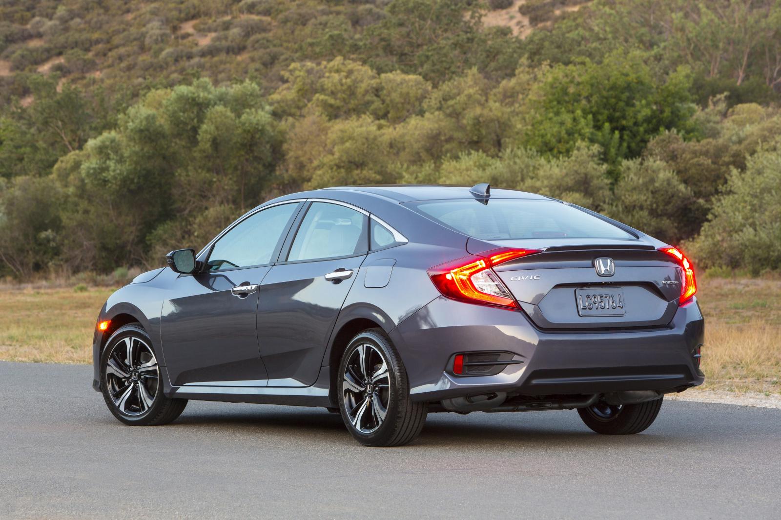 2016 Honda Civic Sedan Amerika Detayl� Resim Galerisi