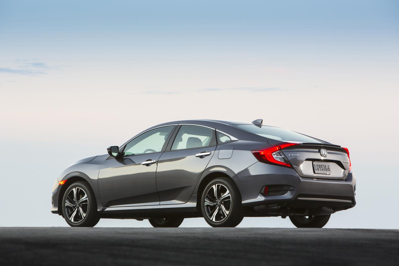 2016 Honda Civic Sedan Amerika Detayl� Resim Galerisi