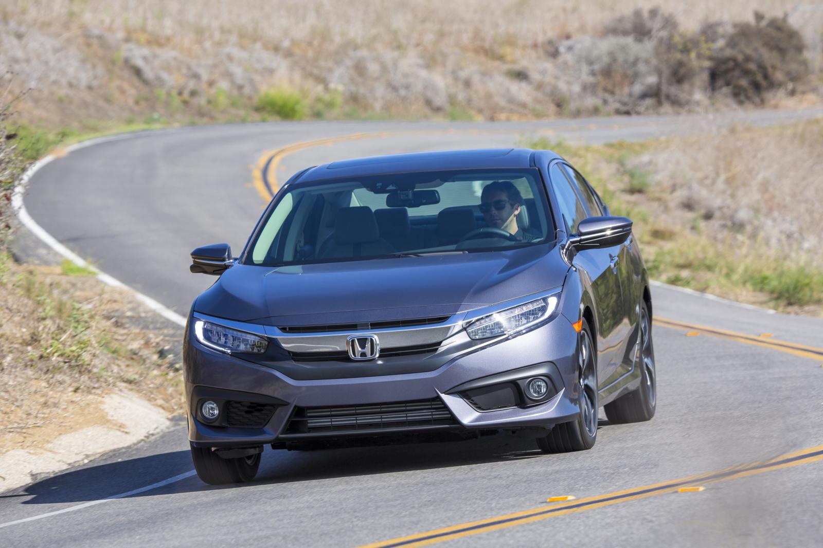 2016 Honda Civic Sedan Amerika Detayl� Resim Galerisi