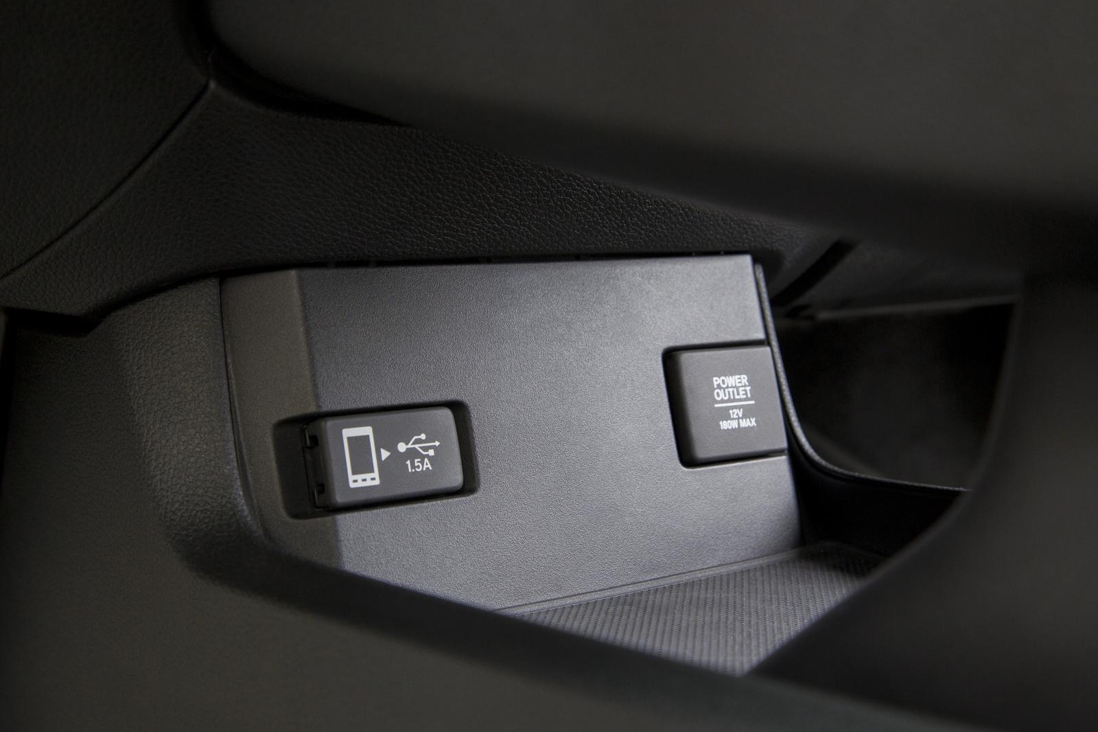 2016 Honda Civic Sedan Amerika Detayl� Resim Galerisi