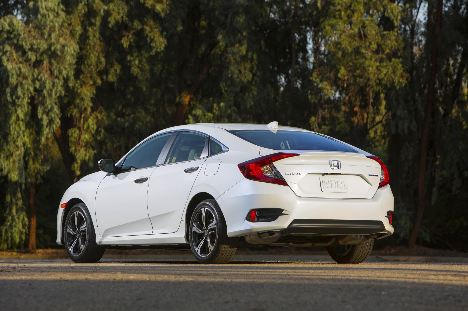 2016 Honda Civic Sedan Amerika Detayl� Resim Galerisi