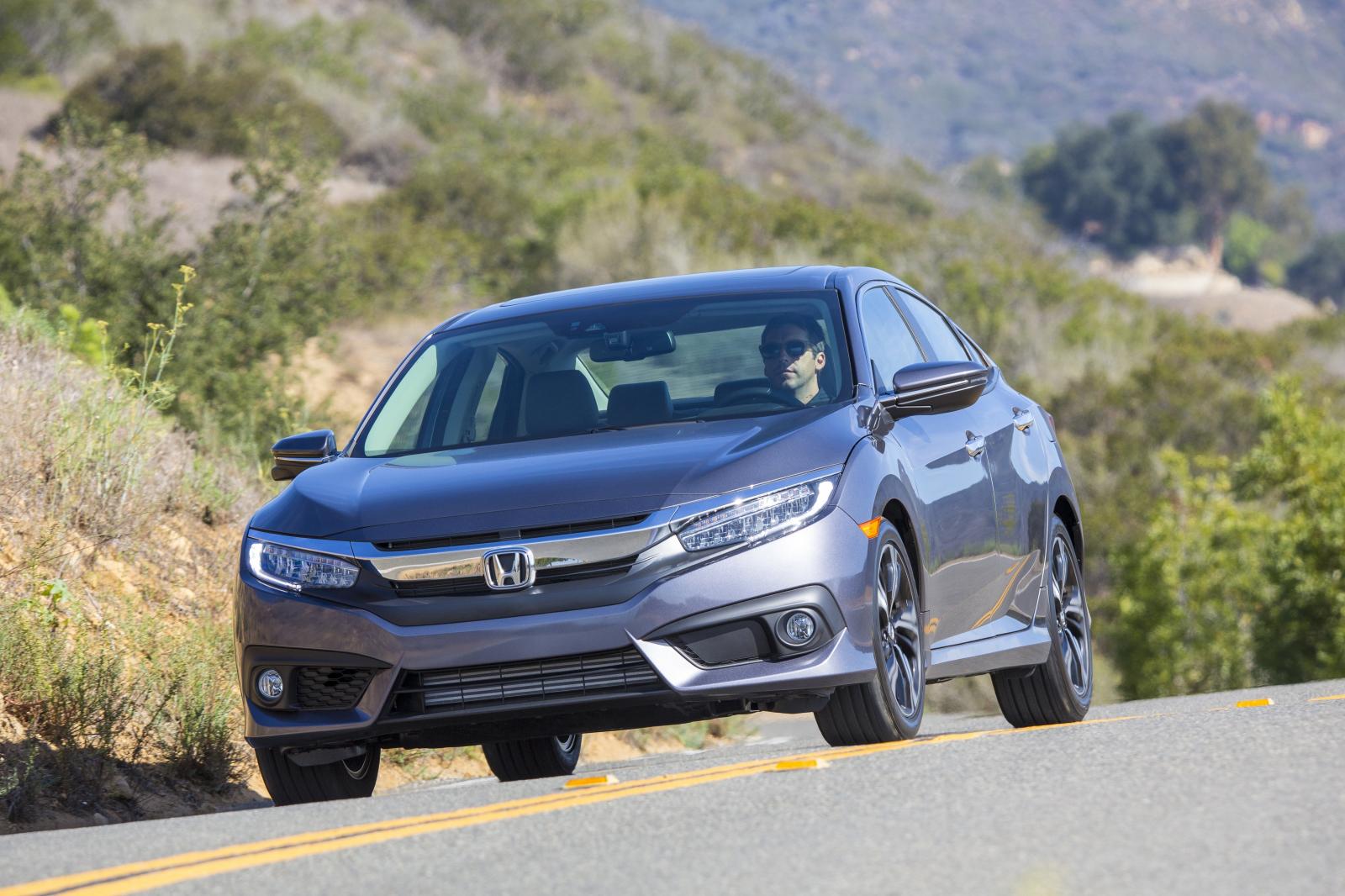 2016 Honda Civic Sedan Amerika Detayl� Resim Galerisi