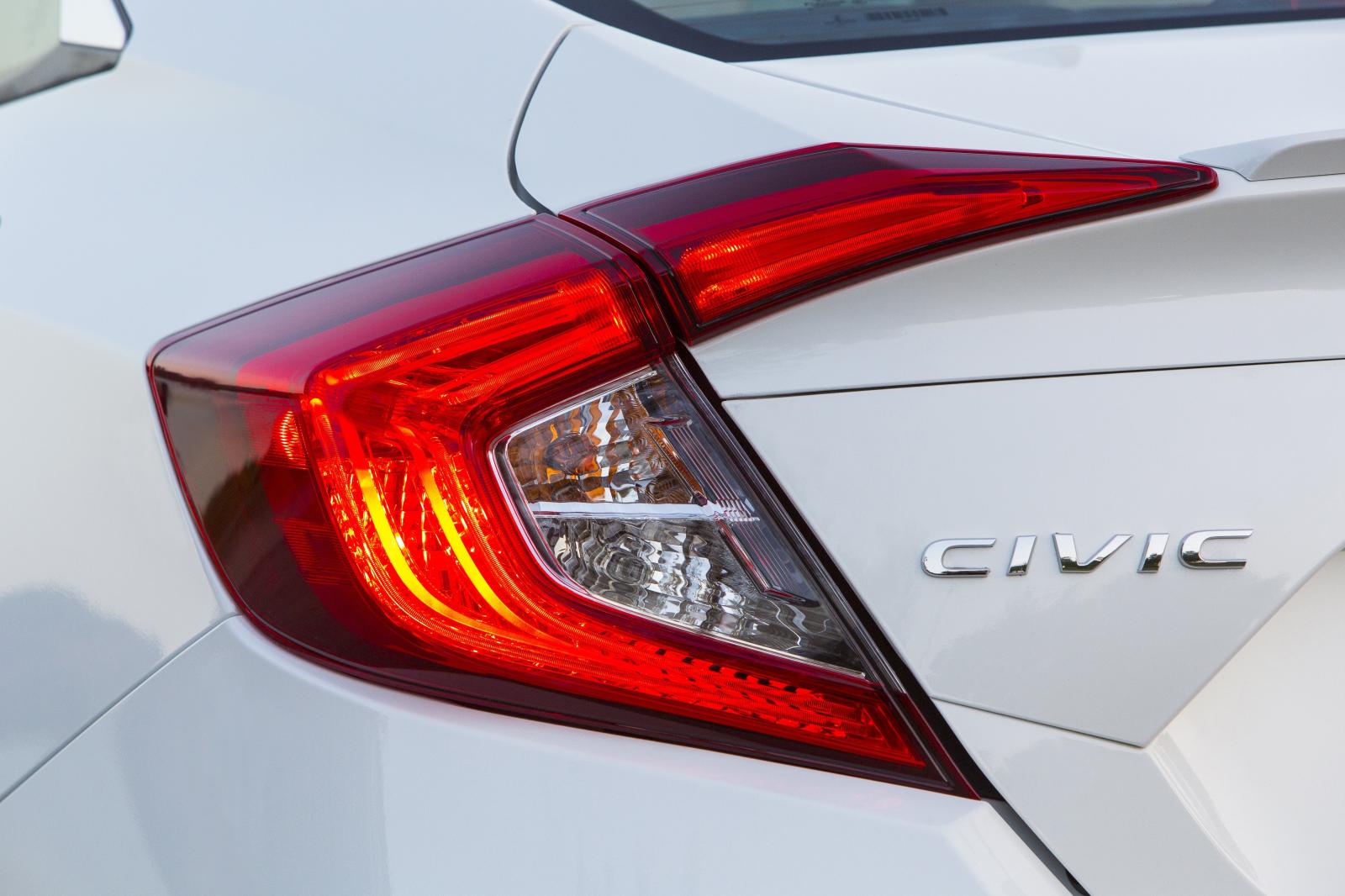 2016 Honda Civic Sedan Amerika Detayl� Resim Galerisi