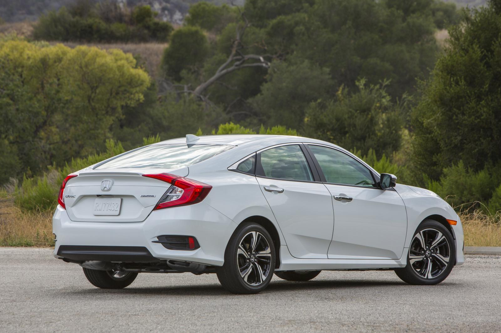 2016 Honda Civic Sedan Amerika Detayl� Resim Galerisi