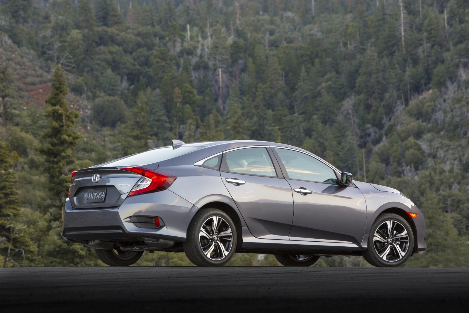 2016 Honda Civic Sedan Amerika Detayl� Resim Galerisi