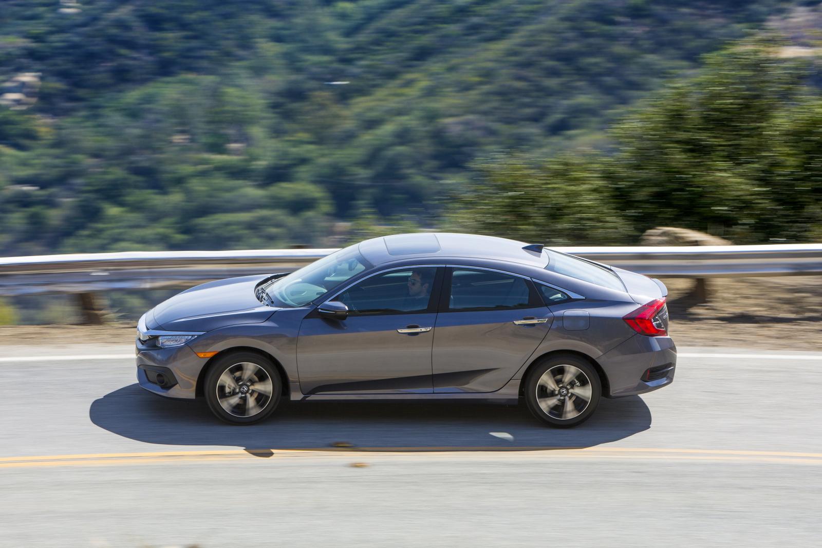 2016 Honda Civic Sedan Amerika Detayl� Resim Galerisi