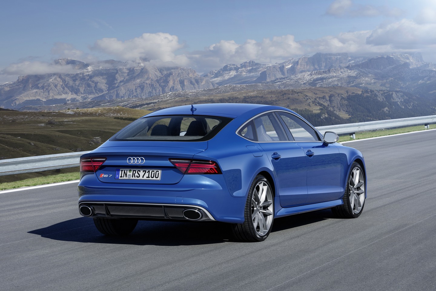 Audi RS6 Avant ve RS7 Sportback Performans Resim Galerisi