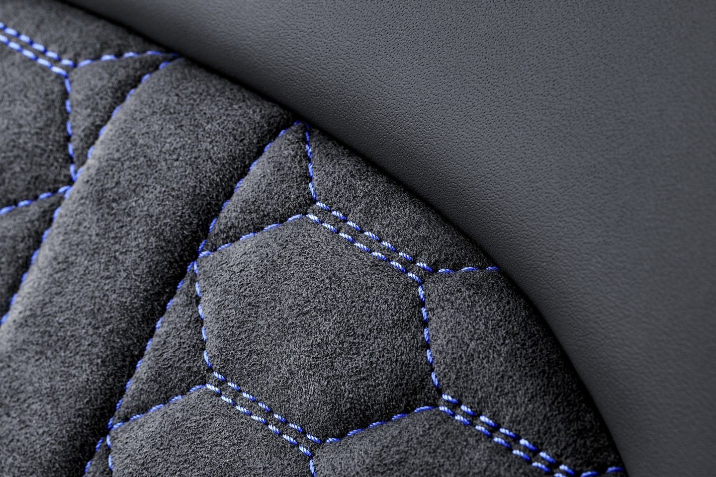 Audi RS6 Avant ve RS7 Sportback Performans Resim Galerisi