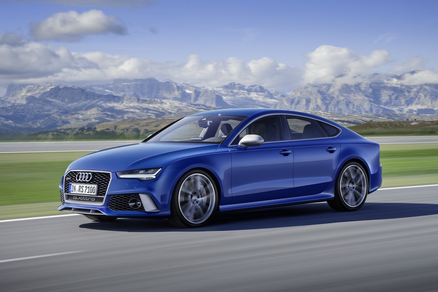 Audi RS6 Avant ve RS7 Sportback Performans Resim Galerisi