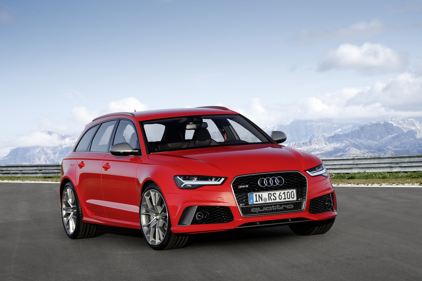 Audi RS6 Avant ve RS7 Sportback Performans Resim Galerisi