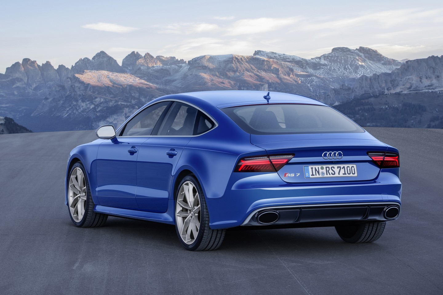 Audi RS6 Avant ve RS7 Sportback Performans Resim Galerisi