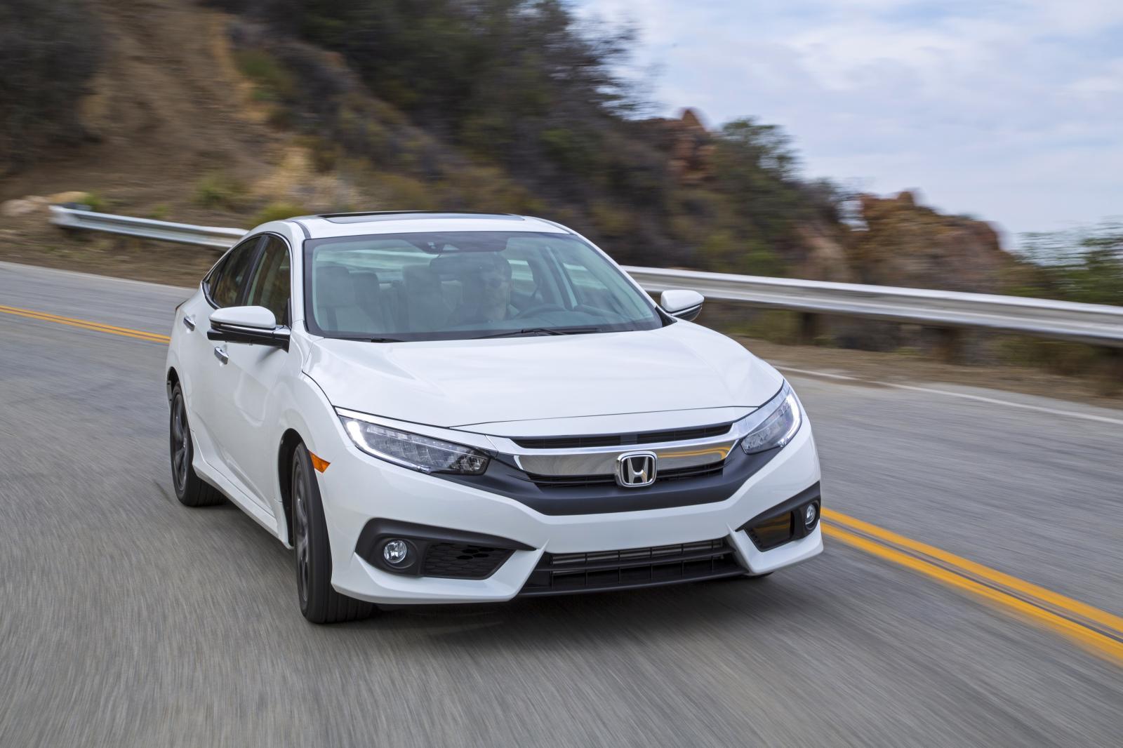 2016 Honda Civic Sedan �retimde Resim Galerisi
