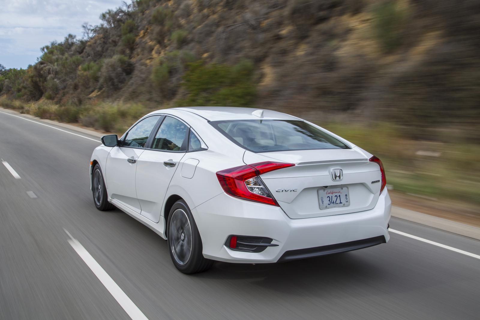 2016 Honda Civic Sedan �retimde Resim Galerisi