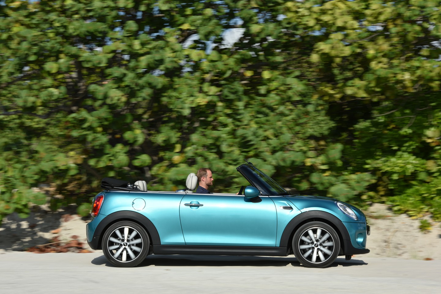 2016 MINI Convertible Resim Galerisi