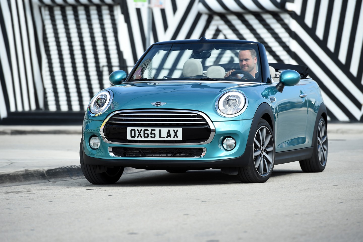 2016 MINI Convertible Resim Galerisi