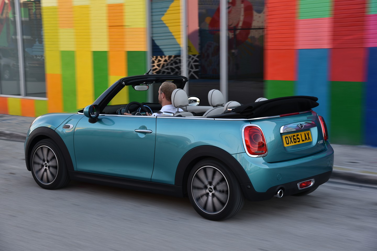 2016 MINI Convertible Resim Galerisi