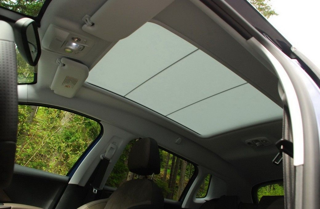 YEN PEUGEOT 2008 AVRUPA'DA YOLLARDA RESM GALERS