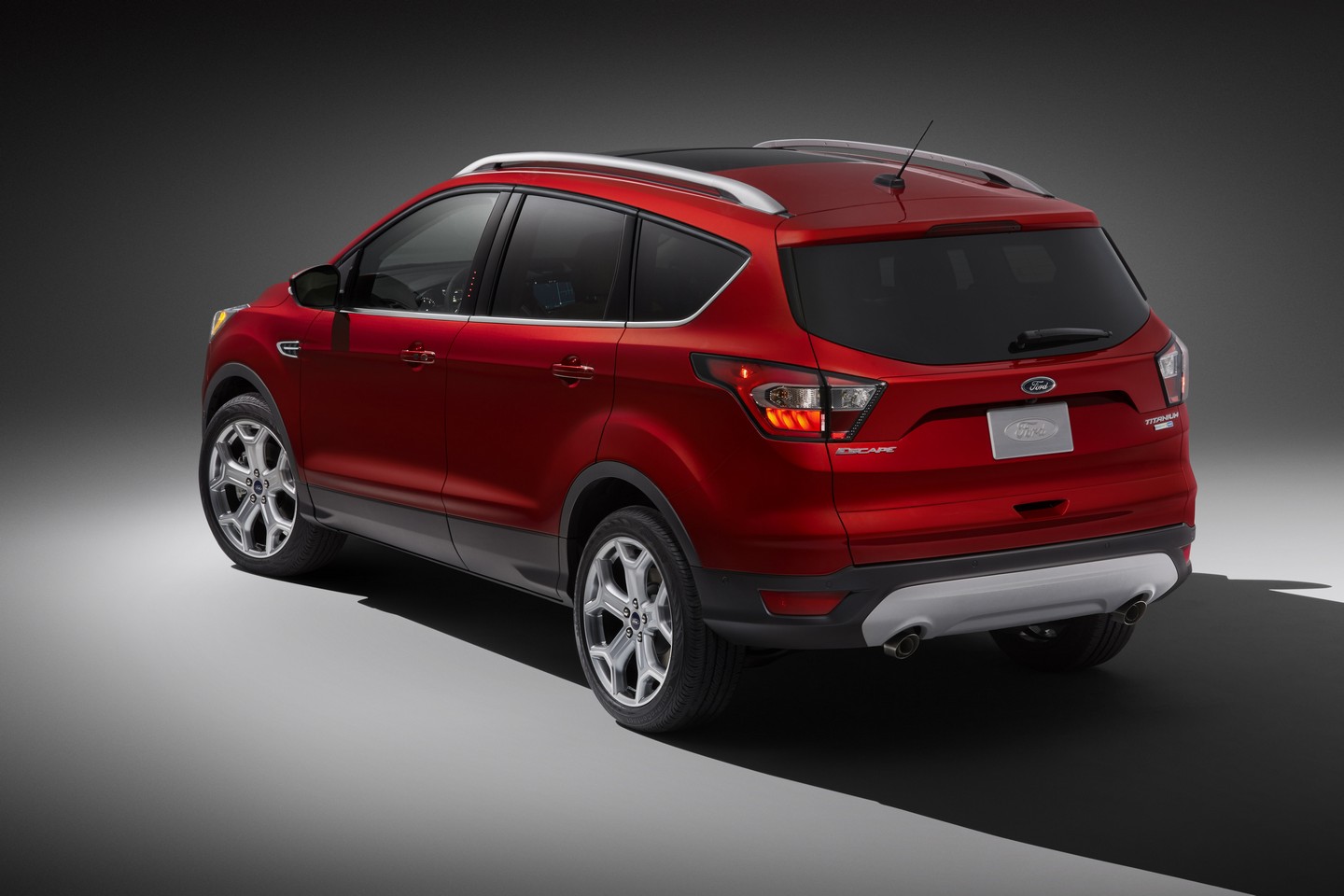 2017 Ford Escape �lk Resim Galerisi