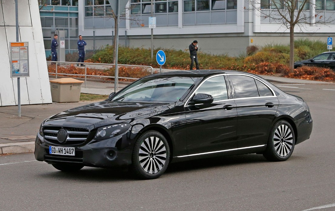 2016 Mercedes E Hafif Kamuflajl� Resim Galerisi