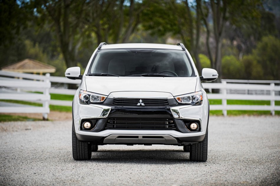 2016 Mitsubishi Outlander Sport Resim Galerisi