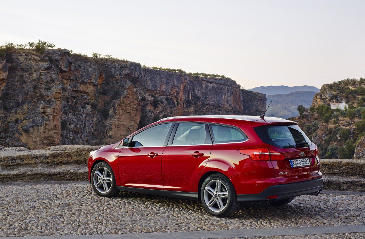 YEN FORD FOCUS AVRUPA YOLLARINDA RESM GALERS