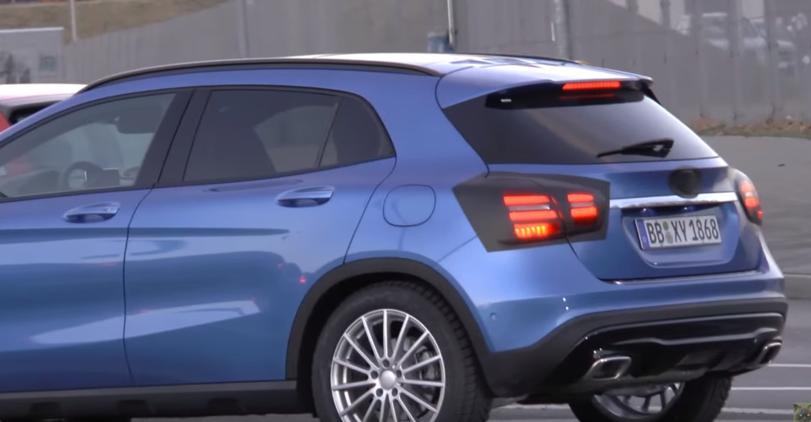 Makyajl� 2016 Mercedes GLA �lk Resim Galerisi