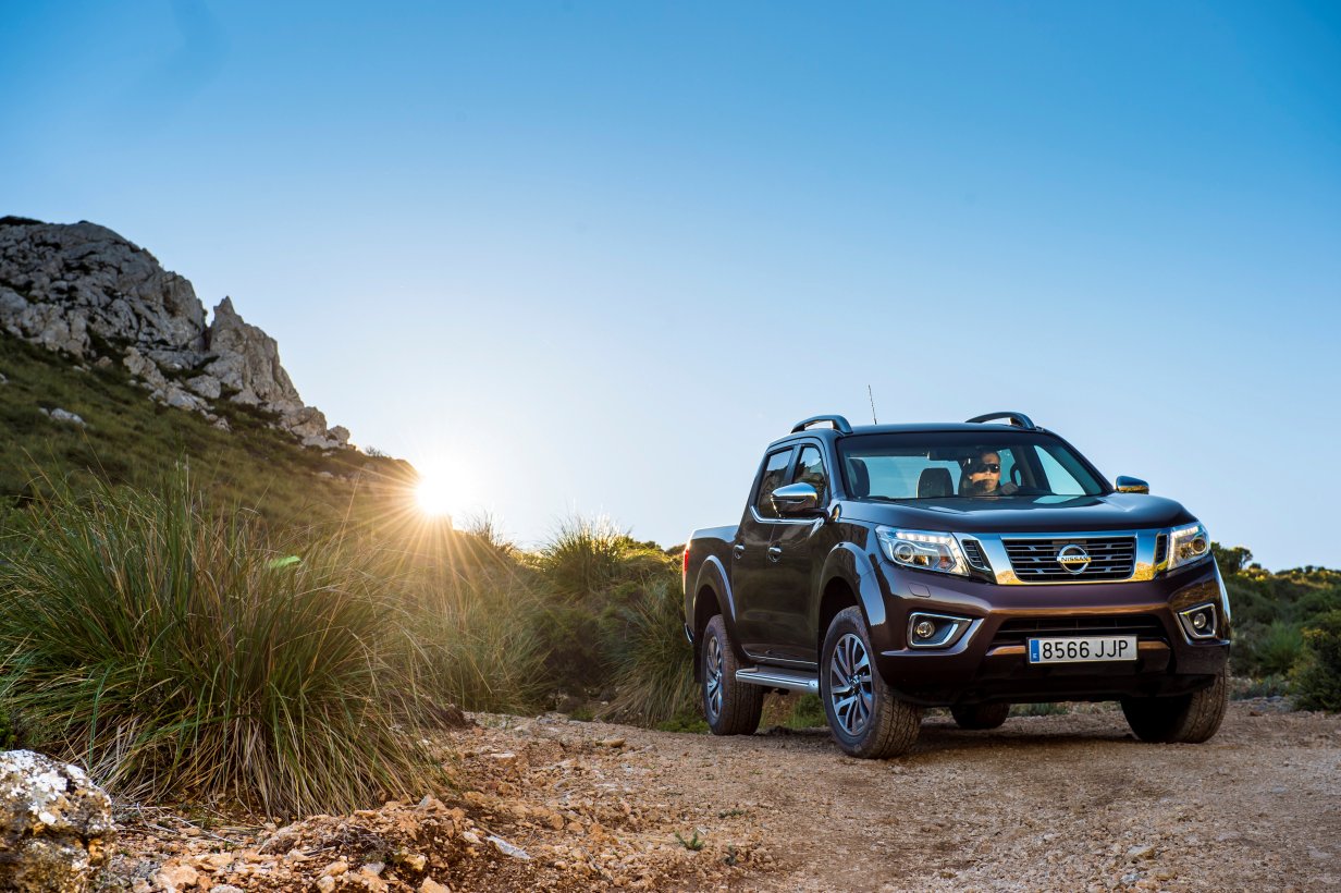 2016 Nissan Navara Detayl� Resim Galerisi