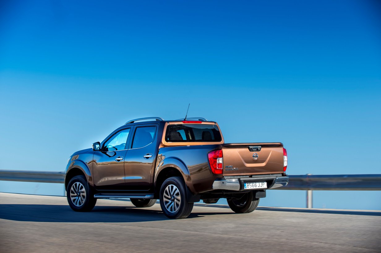 2016 Nissan Navara Detayl� Resim Galerisi