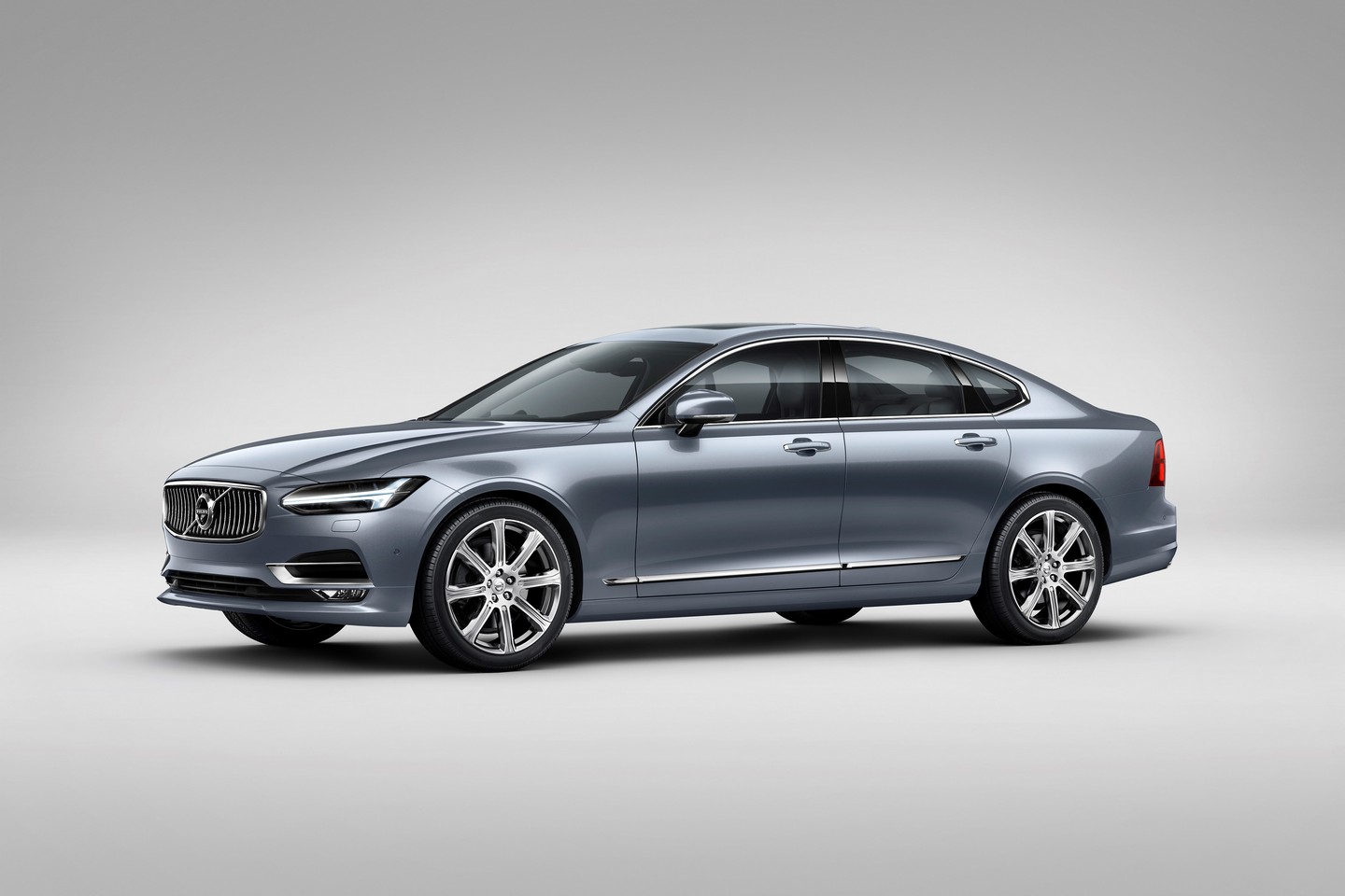 Yeni 2016 Volvo S90 �lk Resim Galerisi