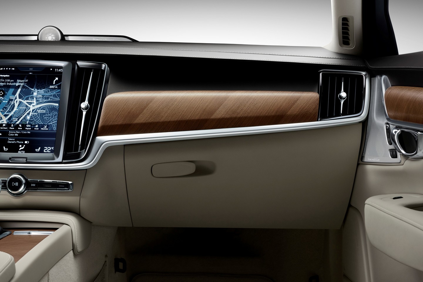 Yeni 2016 Volvo S90 �lk Resim Galerisi