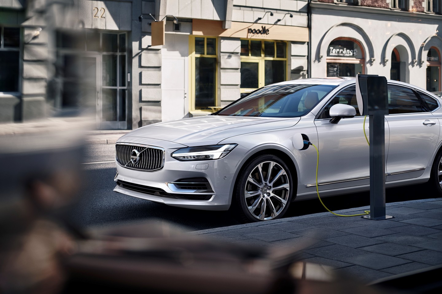 Yeni 2016 Volvo S90 �lk Resim Galerisi