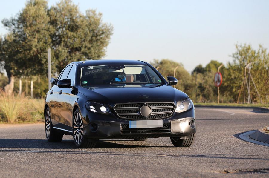 Yeni Mercedes E Serisi 2016 Hafif Kamuflajl� Resim Galerisi