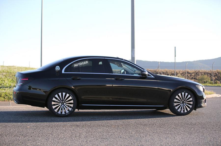 Yeni Mercedes E Serisi 2016 Hafif Kamuflajl� Resim Galerisi