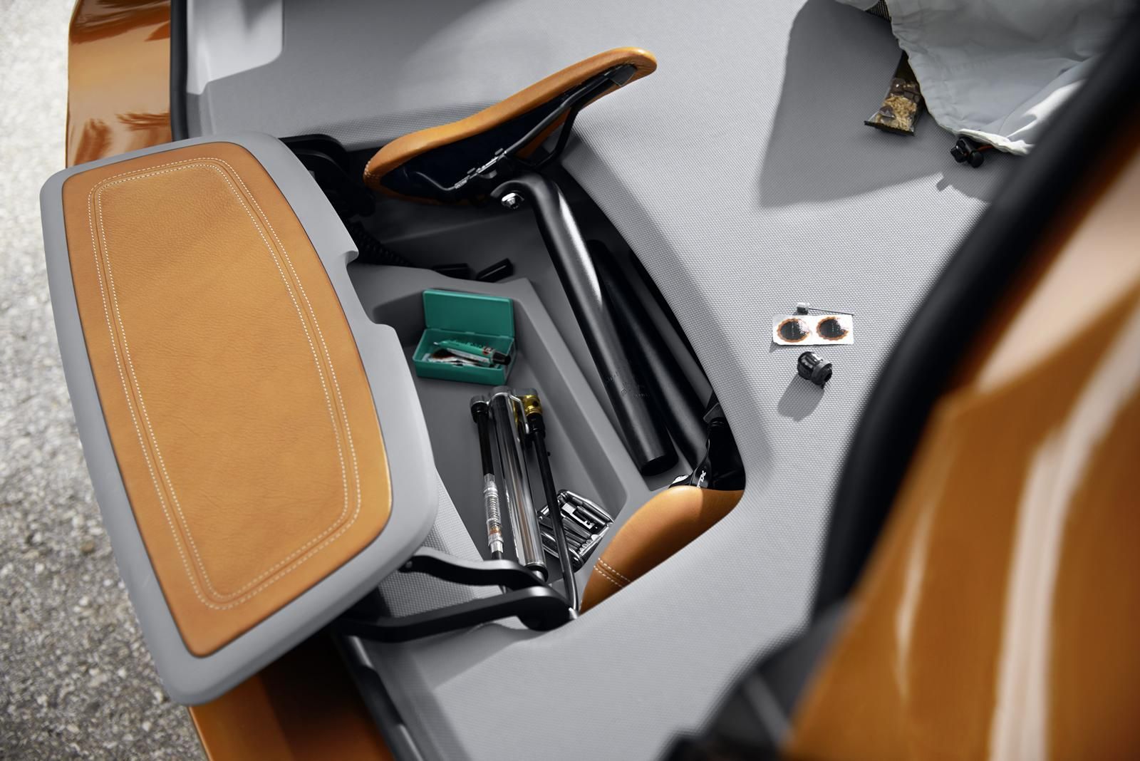 BMW KONSPET ACTVE TOURER OUTDOOR RESM GALERS