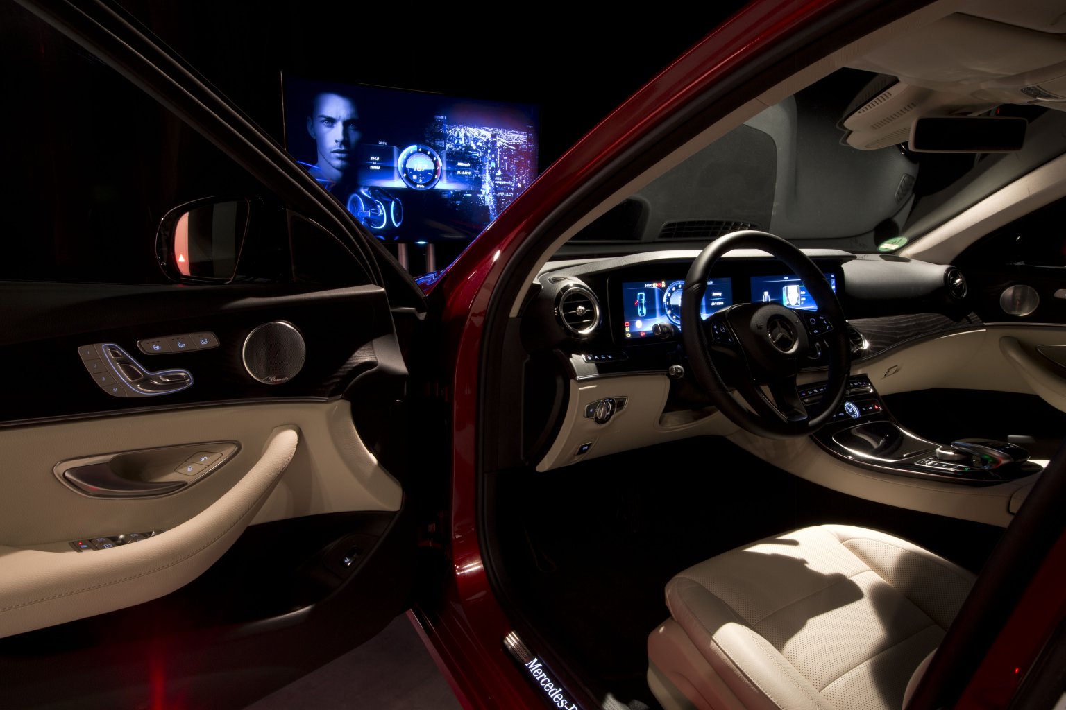 2016 Mercedes E Serisi �� Mekan Resim Galerisi