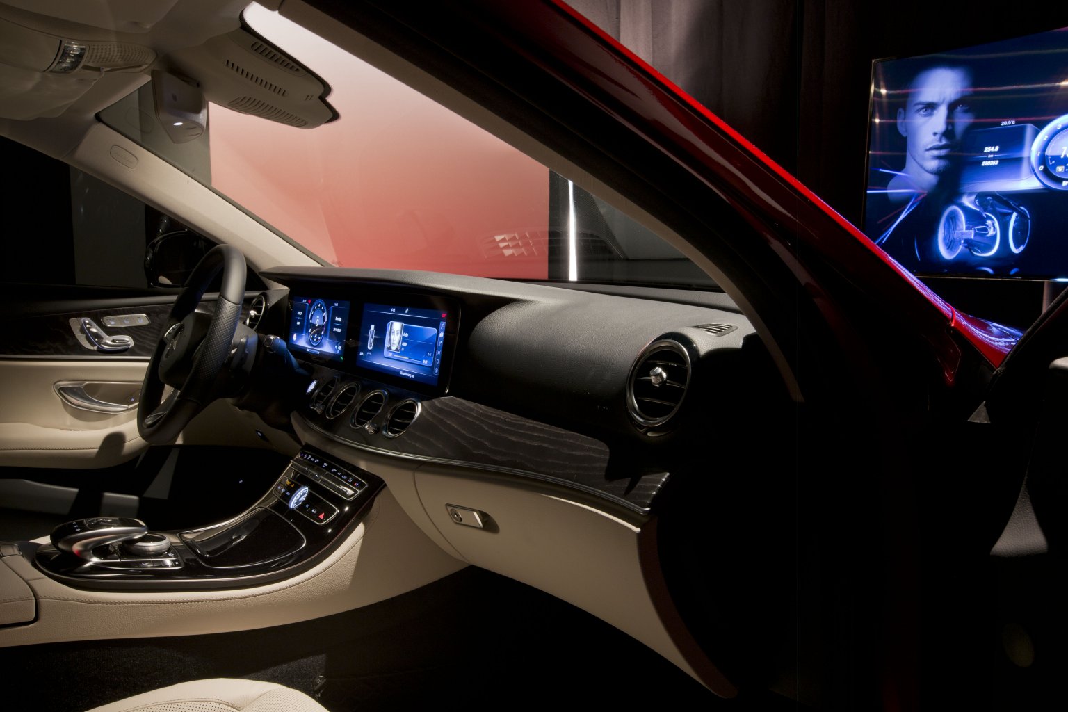 2016 Mercedes E Serisi �� Mekan Resim Galerisi