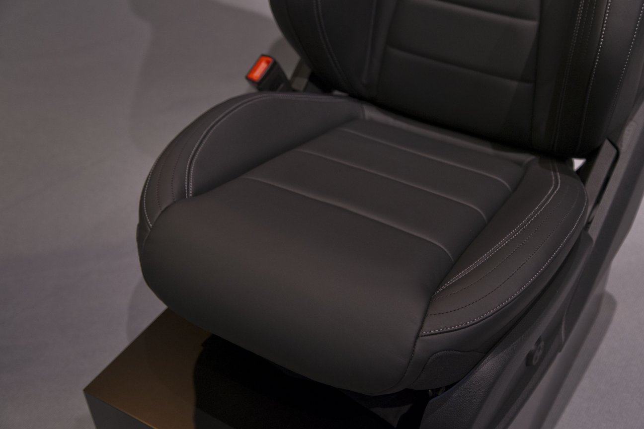 2016 Mercedes E Serisi �� Mekan Resim Galerisi