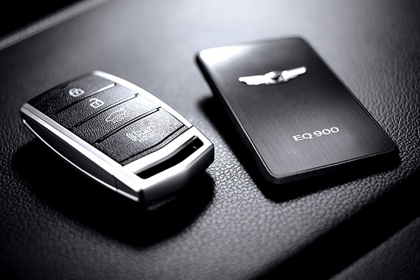 2016 Hyundai Genesis 90 �lk Detayl� Resim Galerisi