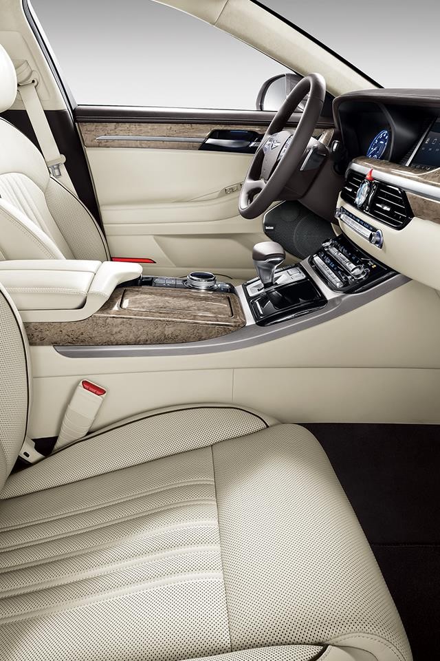 2016 Hyundai Genesis 90 �lk Detayl� Resim Galerisi