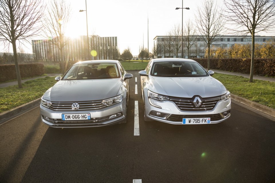 VW Passat vs Renault Talisman Resim Galerisi