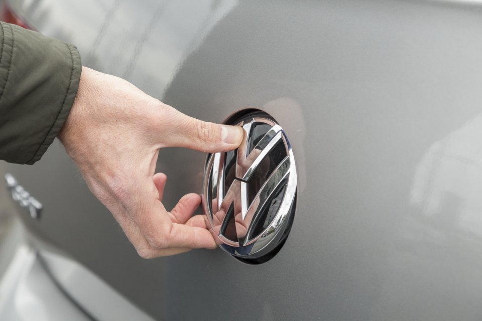 VW Passat vs Renault Talisman Resim Galerisi